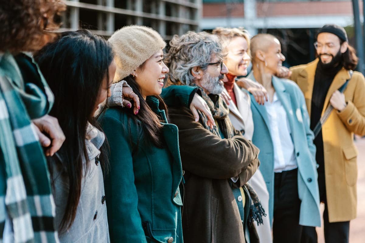 El envejecimiento y salud mental: desafíos y respuestas comunitaria