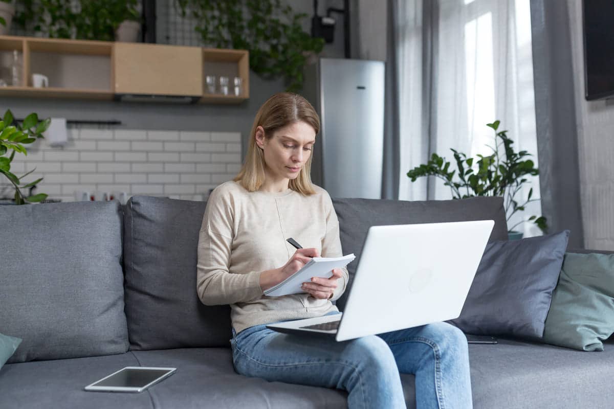 Mejores Másteres para trabajadores sociales en 2025