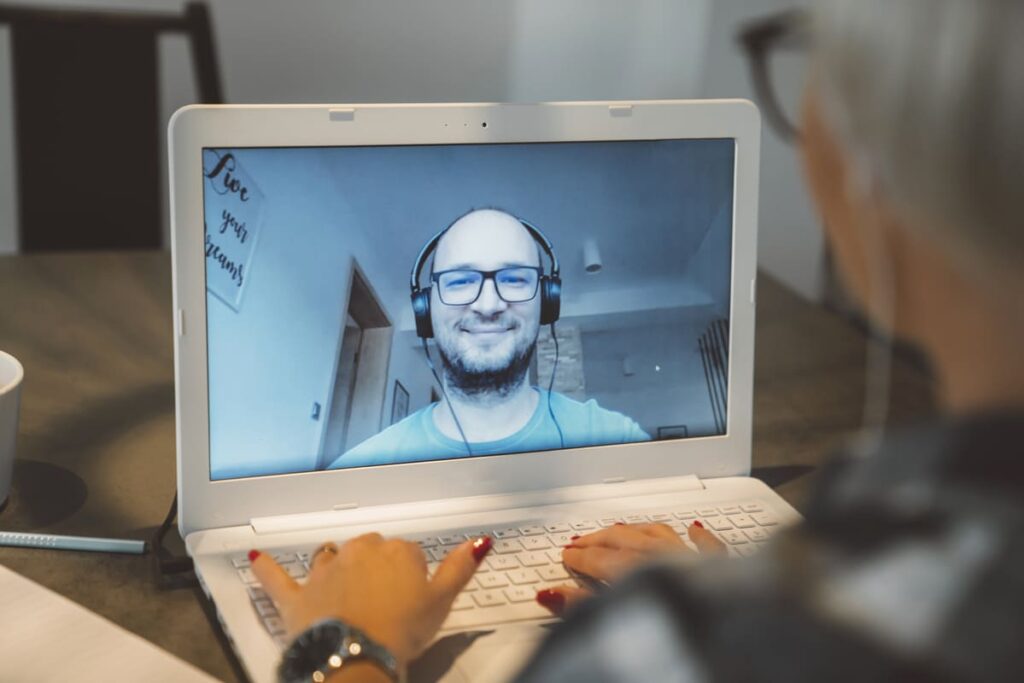 Estrategias para desarrollar competencias digitales clave