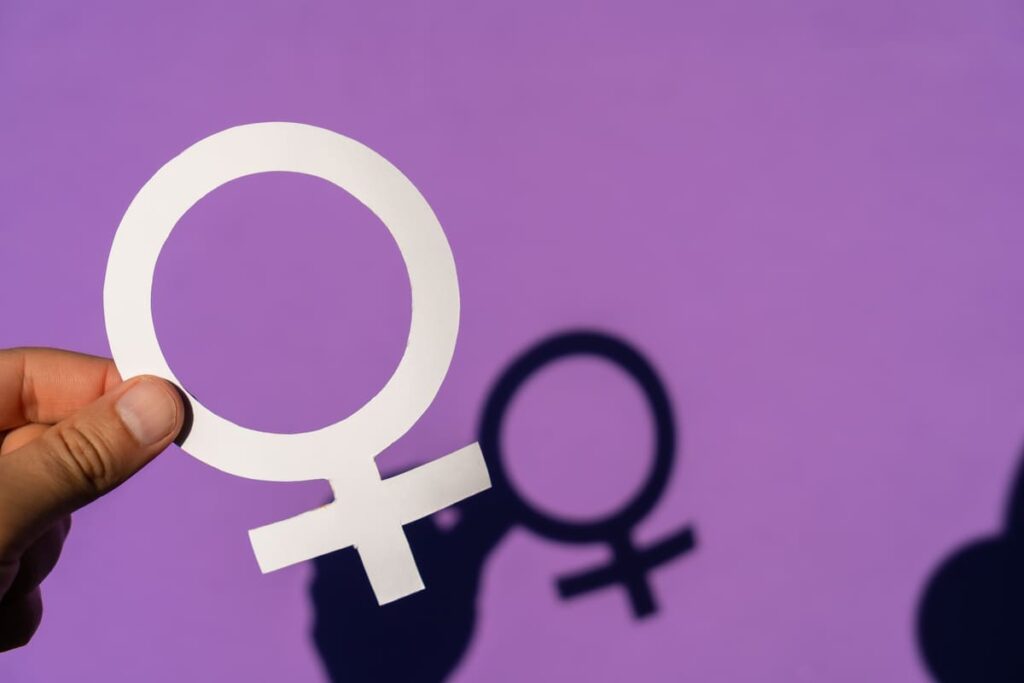 Símbolo de la mujer en protesta contra la violencia de genero